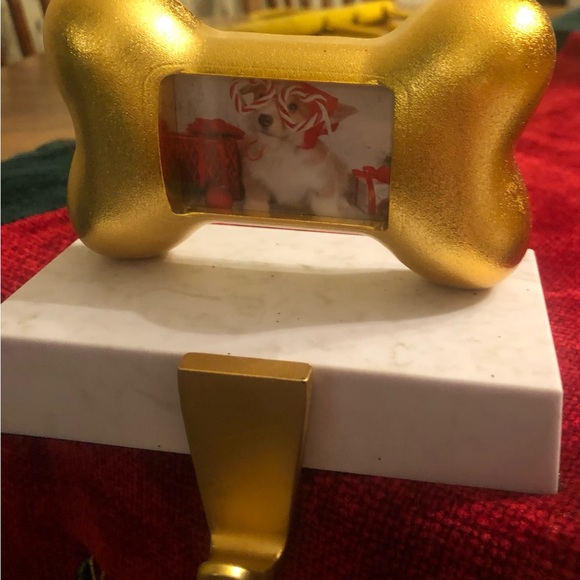 2 BRAND NEW Marble based Christmas stocking holders - Picture 5 of 6